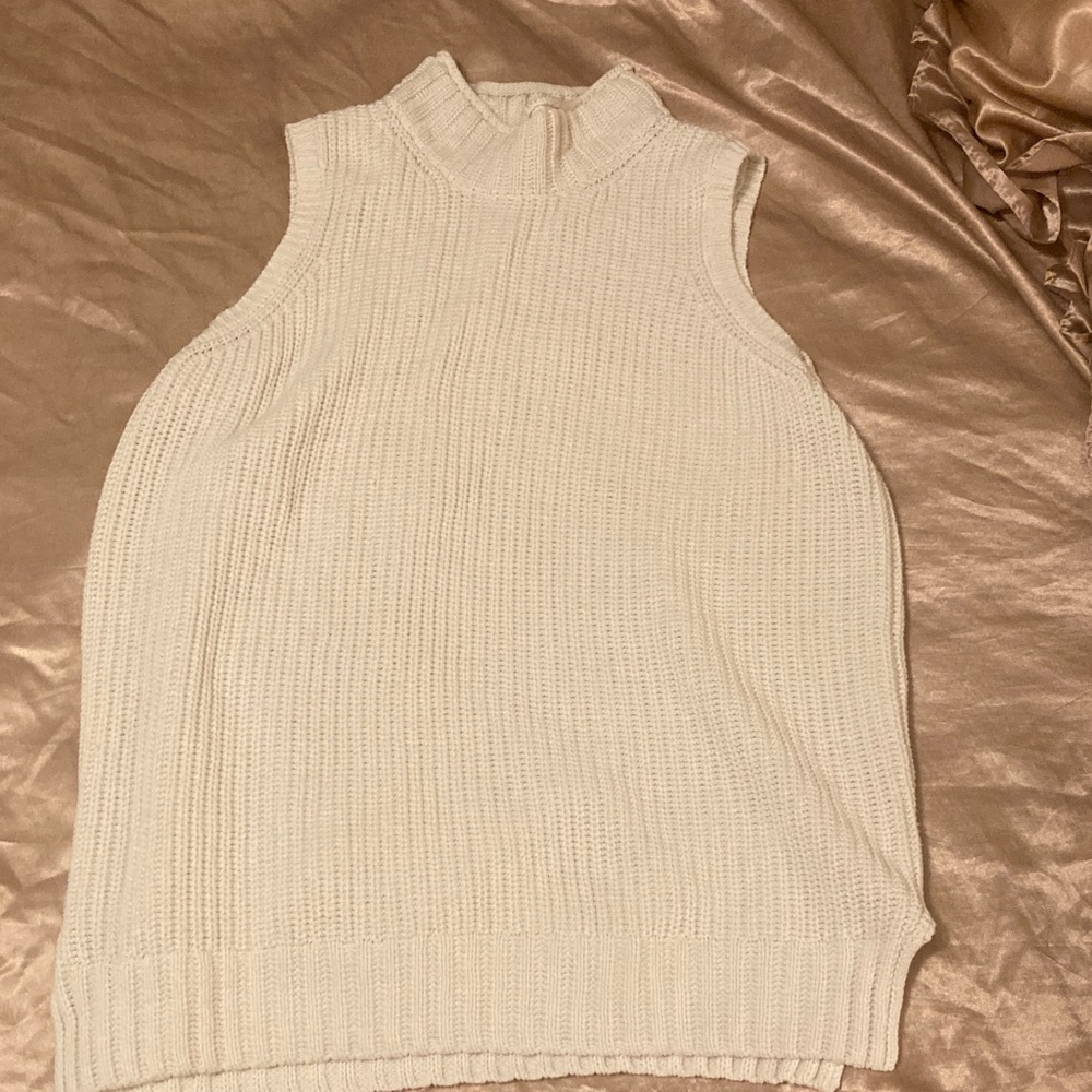 Sleeveless Cream Knit Sweater